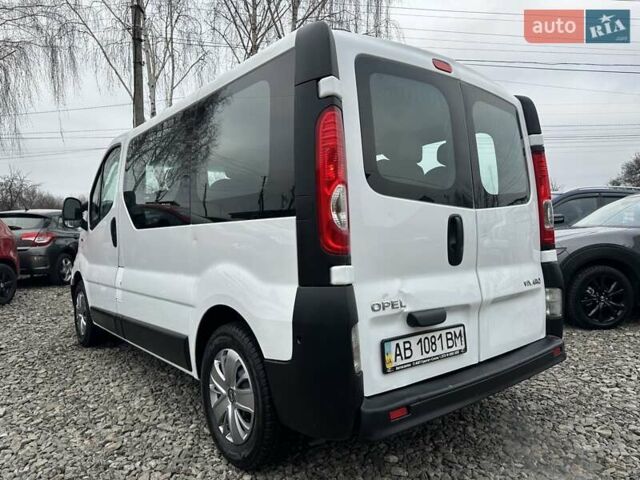 Білий Опель Віваро, об'ємом двигуна 2 л та пробігом 333 тис. км за 8000 $, фото 3 на Automoto.ua