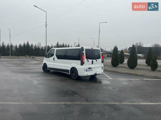 Білий Опель Віваро, об'ємом двигуна 2 л та пробігом 340 тис. км за 8300 $, фото 11 на Automoto.ua