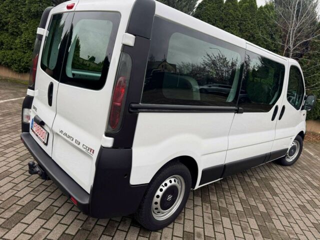 Білий Опель Віваро, об'ємом двигуна 1.9 л та пробігом 280 тис. км за 6600 $, фото 10 на Automoto.ua