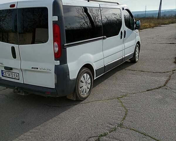Белый Опель Виваро, объемом двигателя 2 л и пробегом 385 тыс. км за 8800 $, фото 27 на Automoto.ua