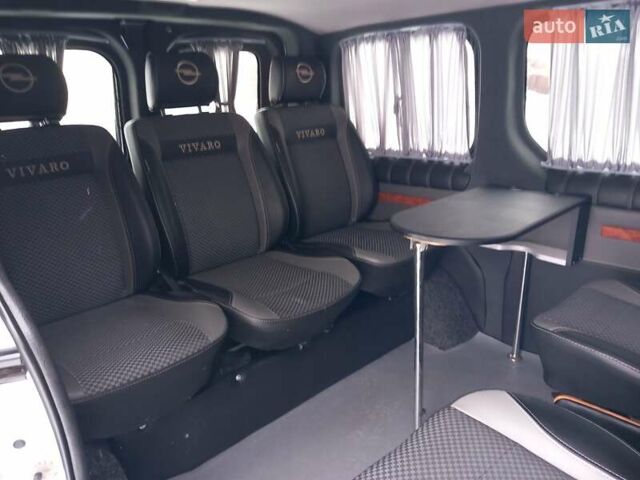 Белый Опель Виваро, объемом двигателя 2 л и пробегом 275 тыс. км за 8900 $, фото 22 на Automoto.ua