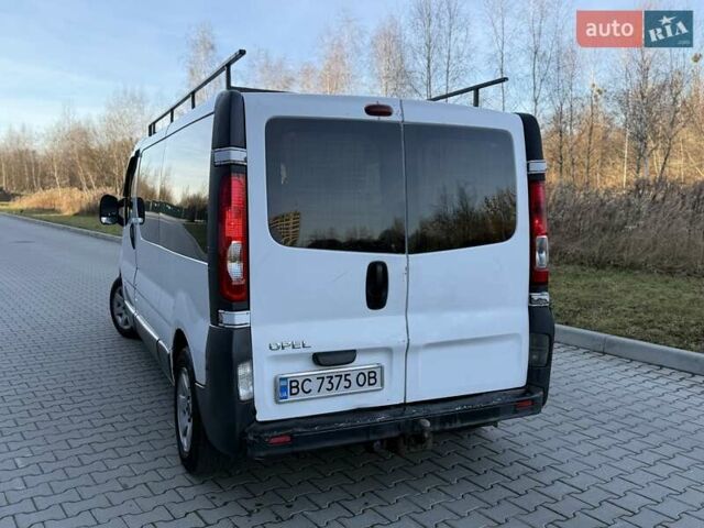 Белый Опель Виваро, объемом двигателя 2 л и пробегом 410 тыс. км за 6200 $, фото 11 на Automoto.ua
