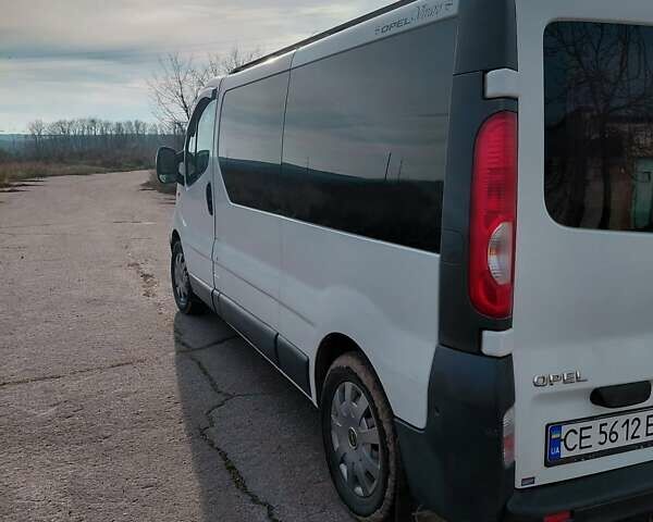 Белый Опель Виваро, объемом двигателя 2 л и пробегом 385 тыс. км за 8800 $, фото 19 на Automoto.ua