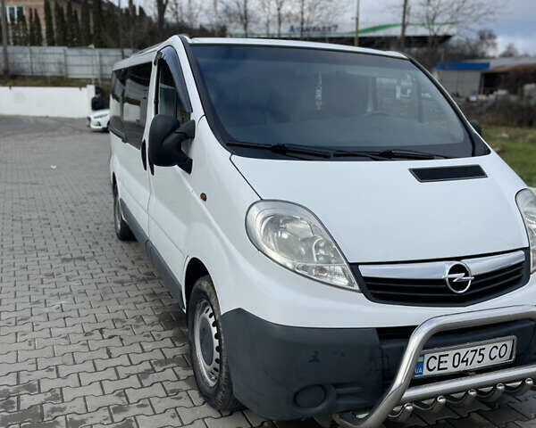 Білий Опель Віваро, об'ємом двигуна 2 л та пробігом 336 тис. км за 7900 $, фото 7 на Automoto.ua