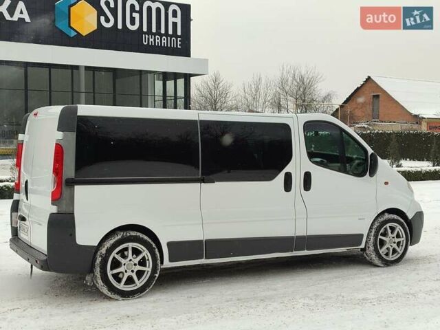 Белый Опель Виваро, объемом двигателя 2 л и пробегом 261 тыс. км за 9350 $, фото 35 на Automoto.ua