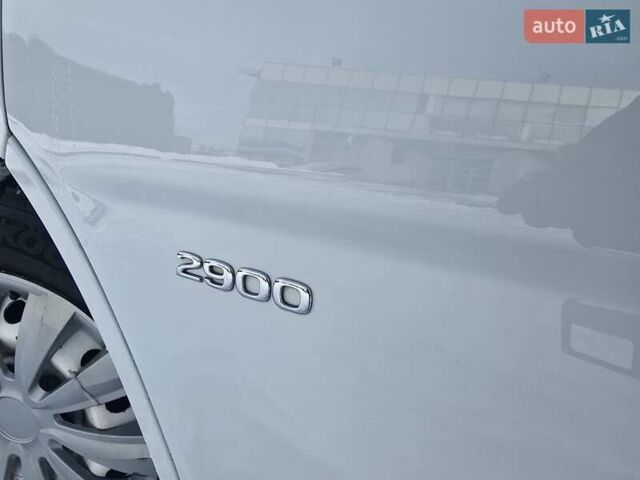 Белый Опель Виваро, объемом двигателя 2 л и пробегом 298 тыс. км за 8500 $, фото 34 на Automoto.ua