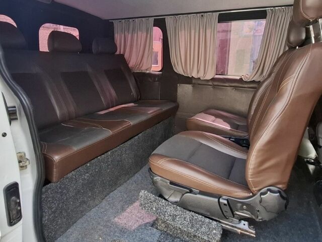 Белый Опель Виваро, объемом двигателя 2 л и пробегом 2 тыс. км за 7800 $, фото 5 на Automoto.ua