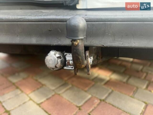 Белый Опель Виваро, объемом двигателя 2 л и пробегом 324 тыс. км за 10999 $, фото 19 на Automoto.ua