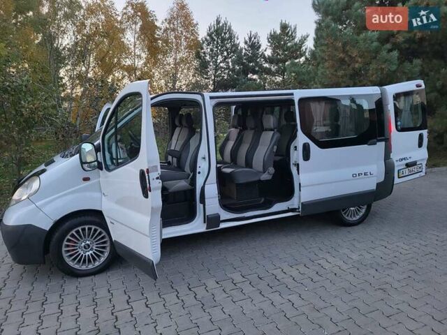 Белый Опель Виваро, объемом двигателя 2 л и пробегом 315 тыс. км за 11600 $, фото 56 на Automoto.ua
