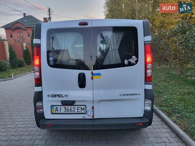 Белый Опель Виваро, объемом двигателя 2 л и пробегом 315 тыс. км за 11600 $, фото 33 на Automoto.ua