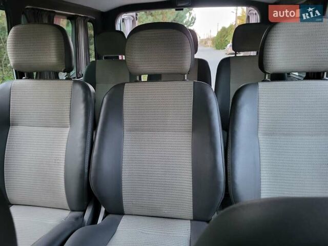 Белый Опель Виваро, объемом двигателя 2 л и пробегом 315 тыс. км за 11600 $, фото 90 на Automoto.ua