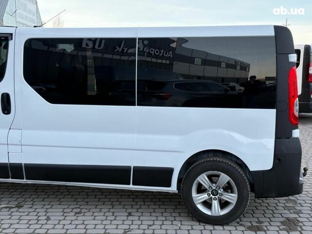 Белый Опель Виваро, объемом двигателя 2 л и пробегом 365 тыс. км за 11190 $, фото 10 на Automoto.ua