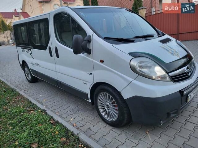 Белый Опель Виваро, объемом двигателя 2 л и пробегом 315 тыс. км за 11600 $, фото 25 на Automoto.ua