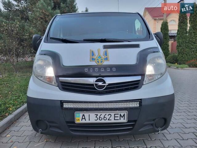 Белый Опель Виваро, объемом двигателя 2 л и пробегом 315 тыс. км за 11600 $, фото 53 на Automoto.ua