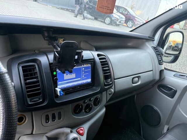 Белый Опель Виваро, объемом двигателя 2 л и пробегом 365 тыс. км за 11190 $, фото 22 на Automoto.ua