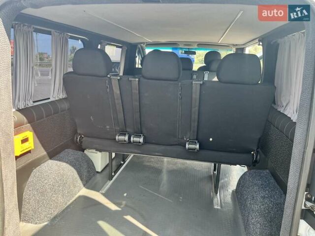 Белый Опель Виваро, объемом двигателя 2 л и пробегом 338 тыс. км за 11500 $, фото 7 на Automoto.ua