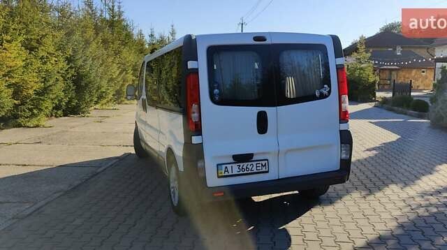 Белый Опель Виваро, объемом двигателя 2 л и пробегом 315 тыс. км за 8999 $, фото 12 на Automoto.ua