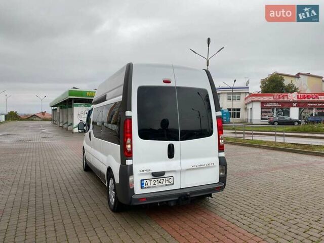 Белый Опель Виваро, объемом двигателя 2 л и пробегом 338 тыс. км за 9550 $, фото 12 на Automoto.ua