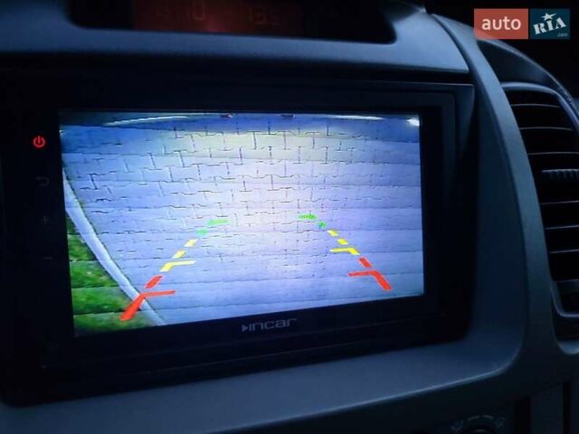 Белый Опель Виваро, объемом двигателя 2 л и пробегом 315 тыс. км за 11600 $, фото 141 на Automoto.ua