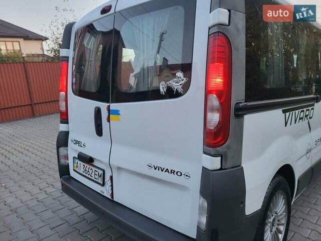 Белый Опель Виваро, объемом двигателя 2 л и пробегом 315 тыс. км за 11600 $, фото 23 на Automoto.ua