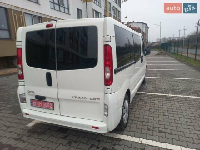 Белый Опель Виваро, объемом двигателя 2 л и пробегом 198 тыс. км за 12500 $, фото 5 на Automoto.ua