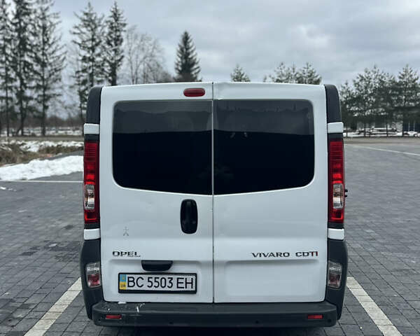 Белый Опель Виваро, объемом двигателя 2 л и пробегом 283 тыс. км за 9999 $, фото 7 на Automoto.ua