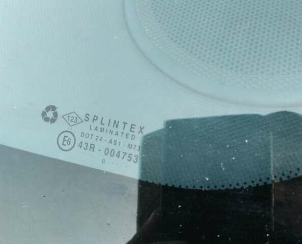 Белый Опель Виваро, объемом двигателя 2 л и пробегом 334 тыс. км за 9300 $, фото 26 на Automoto.ua