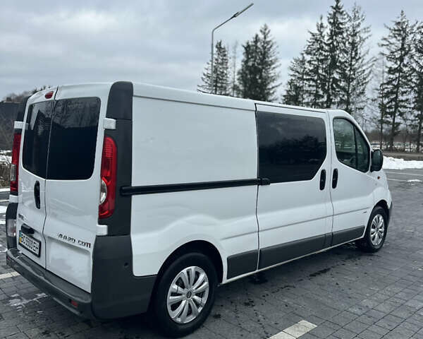 Белый Опель Виваро, объемом двигателя 2 л и пробегом 283 тыс. км за 9999 $, фото 5 на Automoto.ua