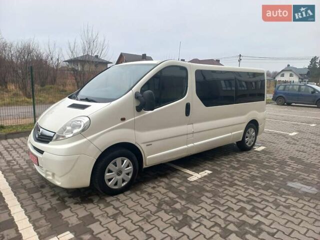 Белый Опель Виваро, объемом двигателя 2 л и пробегом 198 тыс. км за 12500 $, фото 13 на Automoto.ua
