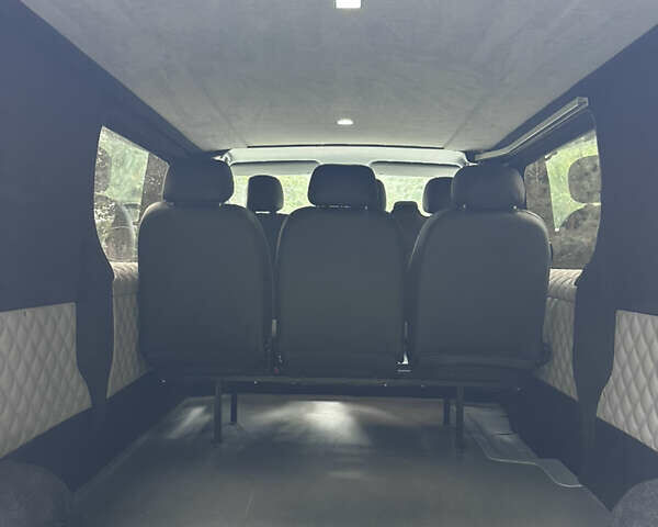 Белый Опель Виваро, объемом двигателя 2 л и пробегом 283 тыс. км за 9999 $, фото 32 на Automoto.ua