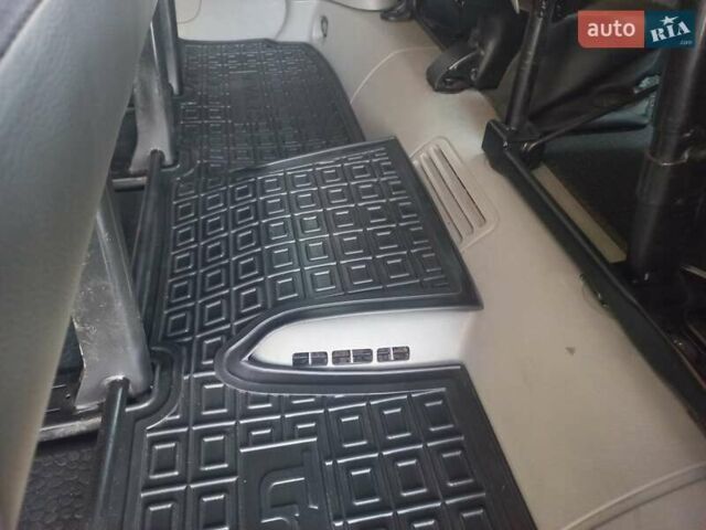 Білий Опель Віваро, об'ємом двигуна 2 л та пробігом 197 тис. км за 13700 $, фото 38 на Automoto.ua
