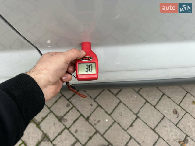 Белый Опель Виваро, объемом двигателя 2 л и пробегом 284 тыс. км за 13500 $, фото 34 на Automoto.ua