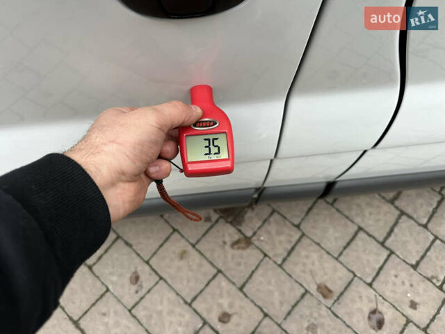 Белый Опель Виваро, объемом двигателя 2 л и пробегом 284 тыс. км за 13500 $, фото 35 на Automoto.ua