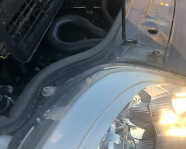 Белый Опель Виваро, объемом двигателя 2 л и пробегом 256 тыс. км за 10500 $, фото 9 на Automoto.ua