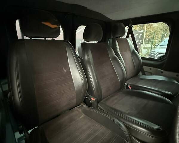 Опель Віваро 2011 у Сумах на Automoto.ua Білий Опель Віваро, об'ємом двигуна 2 л та пробігом 294 тис. км за 10800 $, фото 18 на Automoto.ua