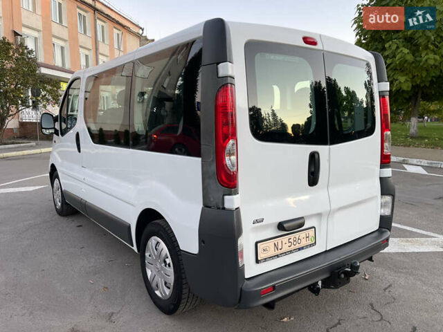 Белый Опель Виваро, объемом двигателя 2 л и пробегом 202 тыс. км за 12300 $, фото 20 на Automoto.ua