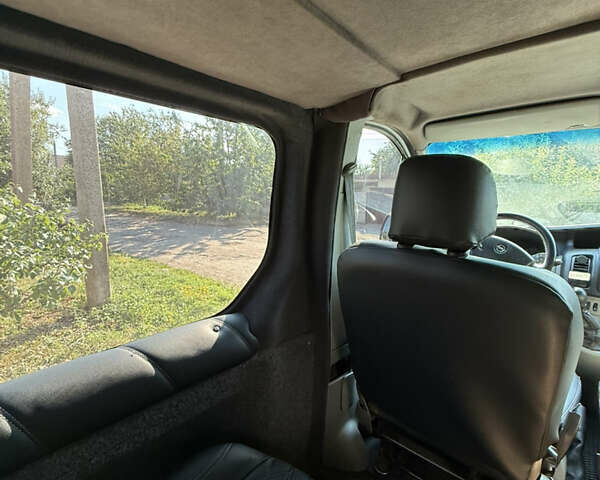 Белый Опель Виваро, объемом двигателя 2 л и пробегом 190 тыс. км за 10800 $, фото 26 на Automoto.ua