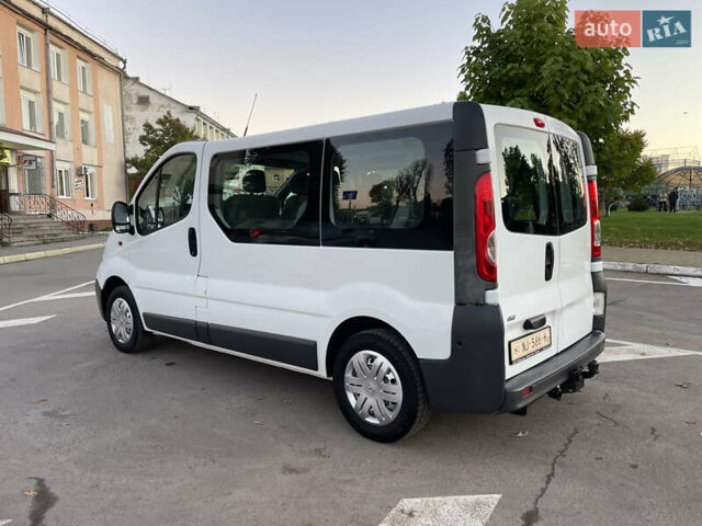 Белый Опель Виваро, объемом двигателя 2 л и пробегом 202 тыс. км за 12300 $, фото 55 на Automoto.ua
