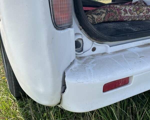 Белый Опель Виваро, объемом двигателя 2.5 л и пробегом 450 тыс. км за 13600 $, фото 23 на Automoto.ua