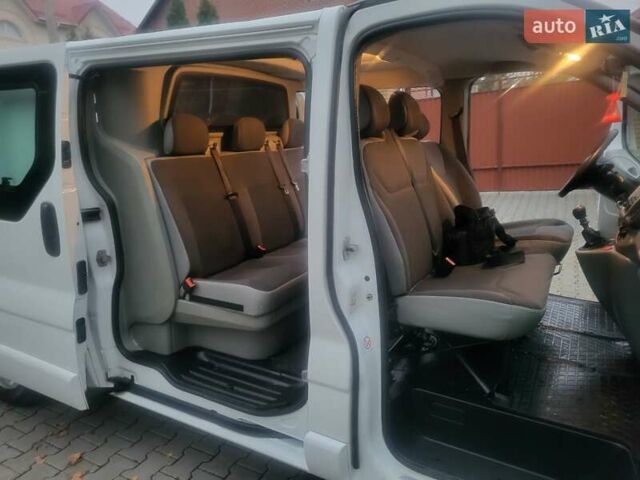 Белый Опель Виваро, объемом двигателя 2 л и пробегом 265 тыс. км за 13300 $, фото 83 на Automoto.ua