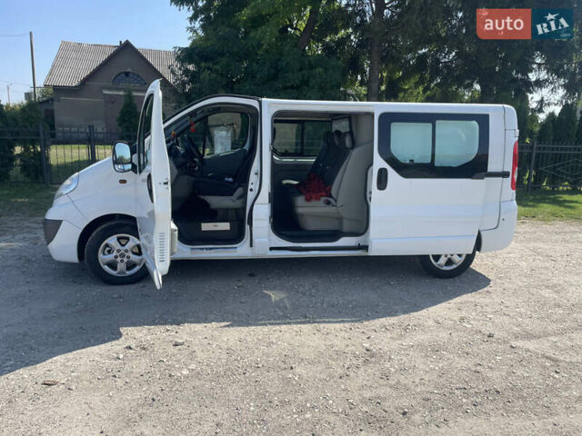 Белый Опель Виваро, объемом двигателя 2 л и пробегом 264 тыс. км за 11500 $, фото 22 на Automoto.ua