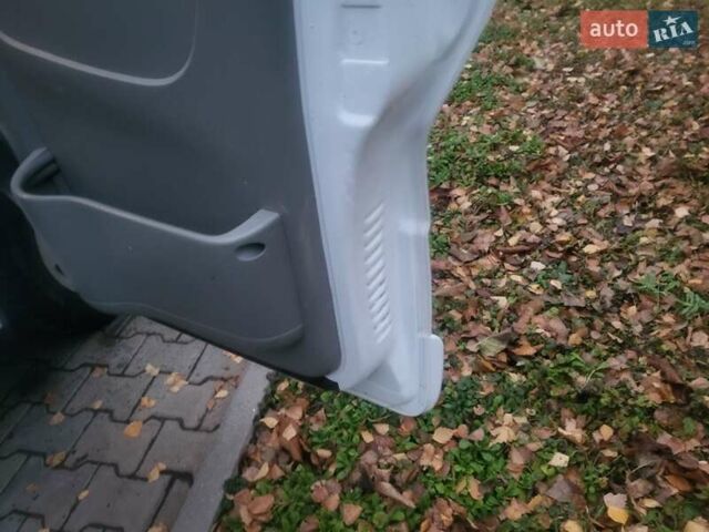 Белый Опель Виваро, объемом двигателя 2 л и пробегом 265 тыс. км за 13300 $, фото 82 на Automoto.ua