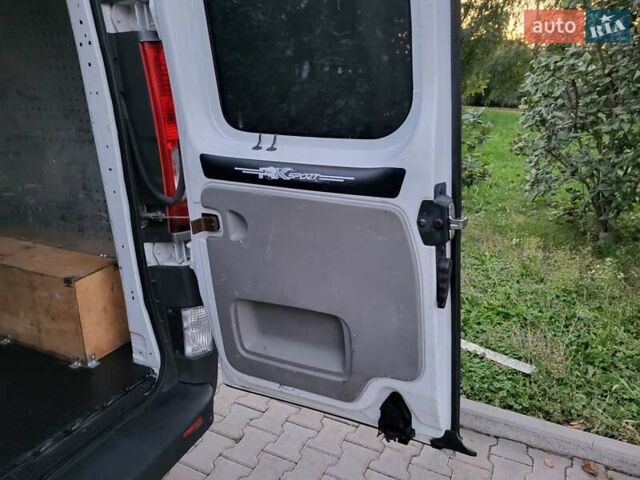 Білий Опель Віваро, об'ємом двигуна 2 л та пробігом 242 тис. км за 9888 $, фото 91 на Automoto.ua