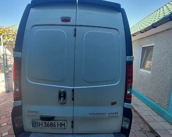 Белый Опель Виваро, объемом двигателя 2 л и пробегом 150 тыс. км за 12450 $, фото 18 на Automoto.ua