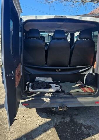 Белый Опель Виваро, объемом двигателя 2 л и пробегом 208 тыс. км за 12700 $, фото 23 на Automoto.ua