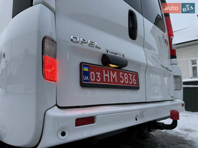 Білий Опель Віваро, об'ємом двигуна 2 л та пробігом 267 тис. км за 15750 $, фото 57 на Automoto.ua