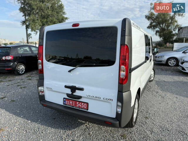 Белый Опель Виваро, объемом двигателя 2 л и пробегом 119 тыс. км за 14300 $, фото 5 на Automoto.ua
