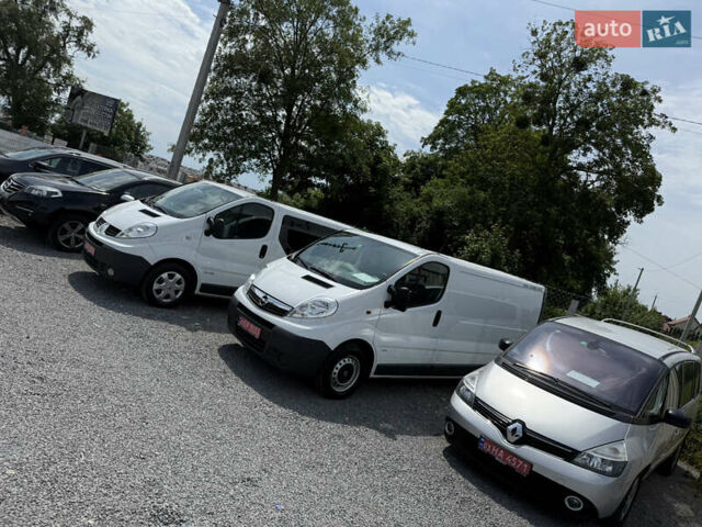 Белый Опель Виваро, объемом двигателя 2 л и пробегом 119 тыс. км за 12999 $, фото 32 на Automoto.ua