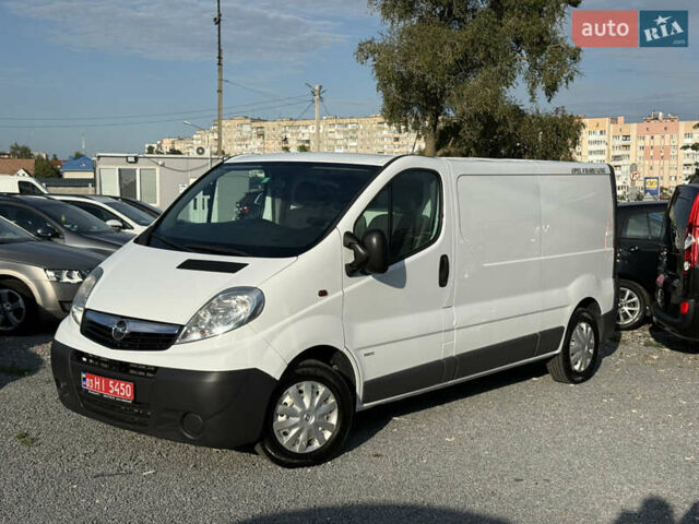 Белый Опель Виваро, объемом двигателя 2 л и пробегом 119 тыс. км за 14300 $, фото 28 на Automoto.ua