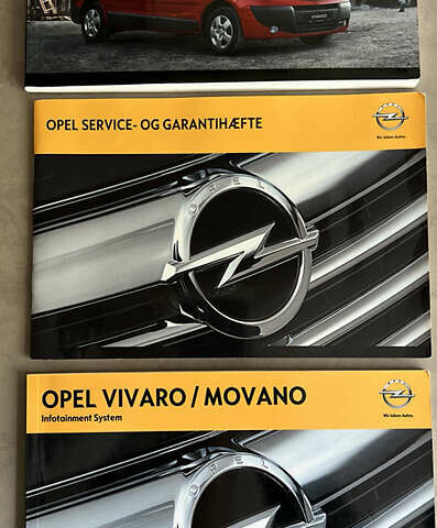 Опель Виваро 2013 в Киеве на Automoto.ua Белый Опель Виваро, объемом двигателя 2 л и пробегом 96 тыс. км за 13999 $, фото 22 на Automoto.ua